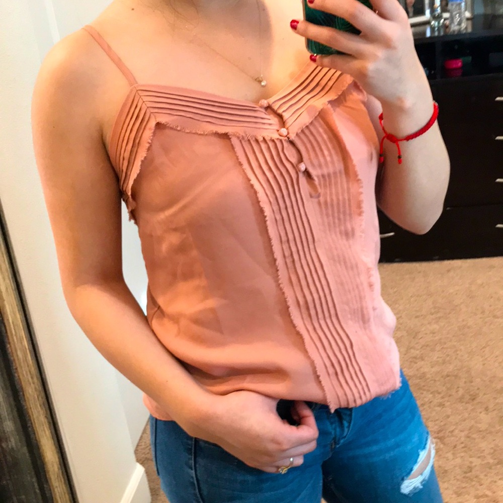 Pink tank top